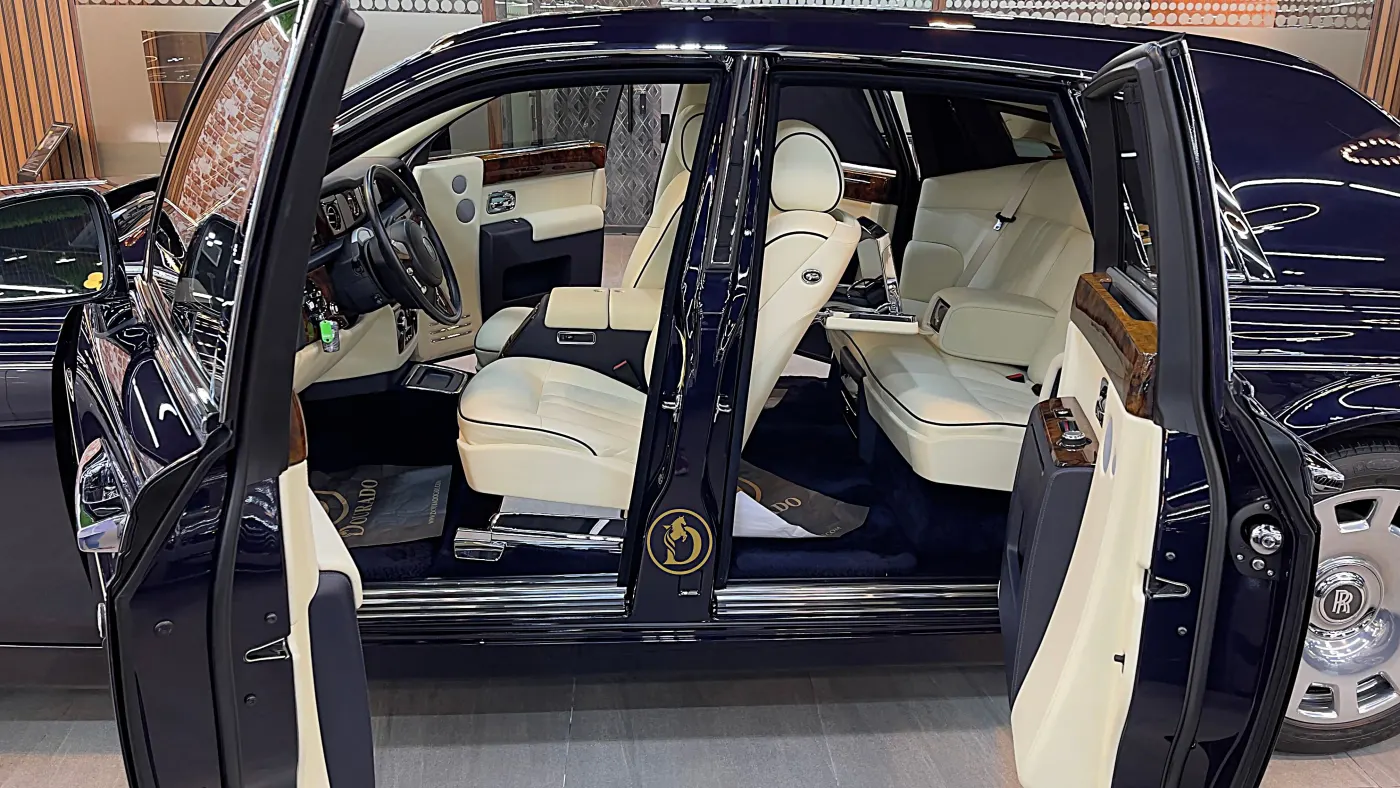 Rolls-Royce-Phantom-Extended ready for Purchase in Dubai