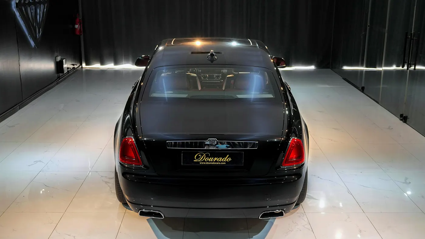 Rolls Royce Ghost | Luxury Sedan Assembly Goodwood photo 7