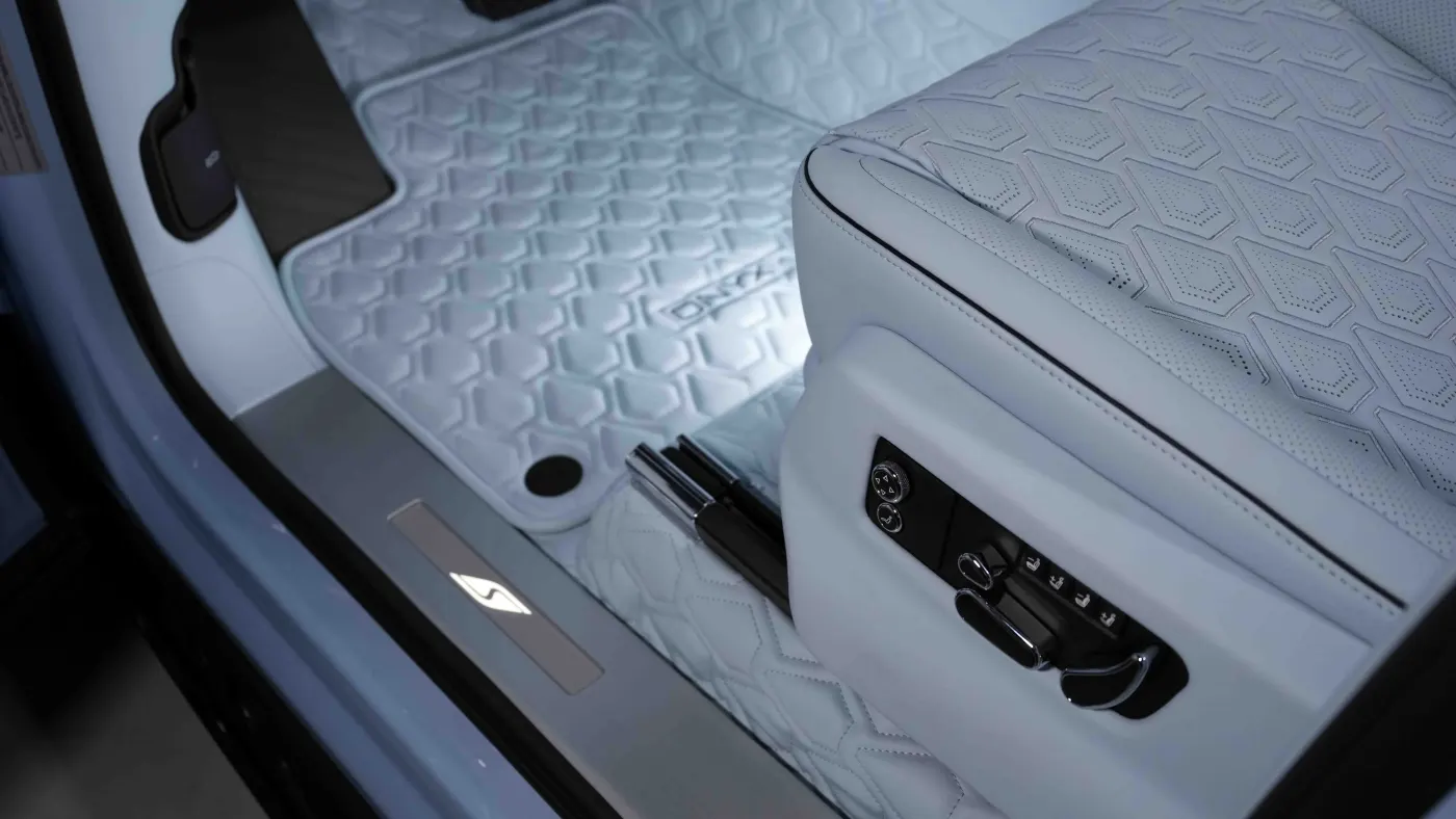 Bentley Bentayga S Onyx Concept photo 10