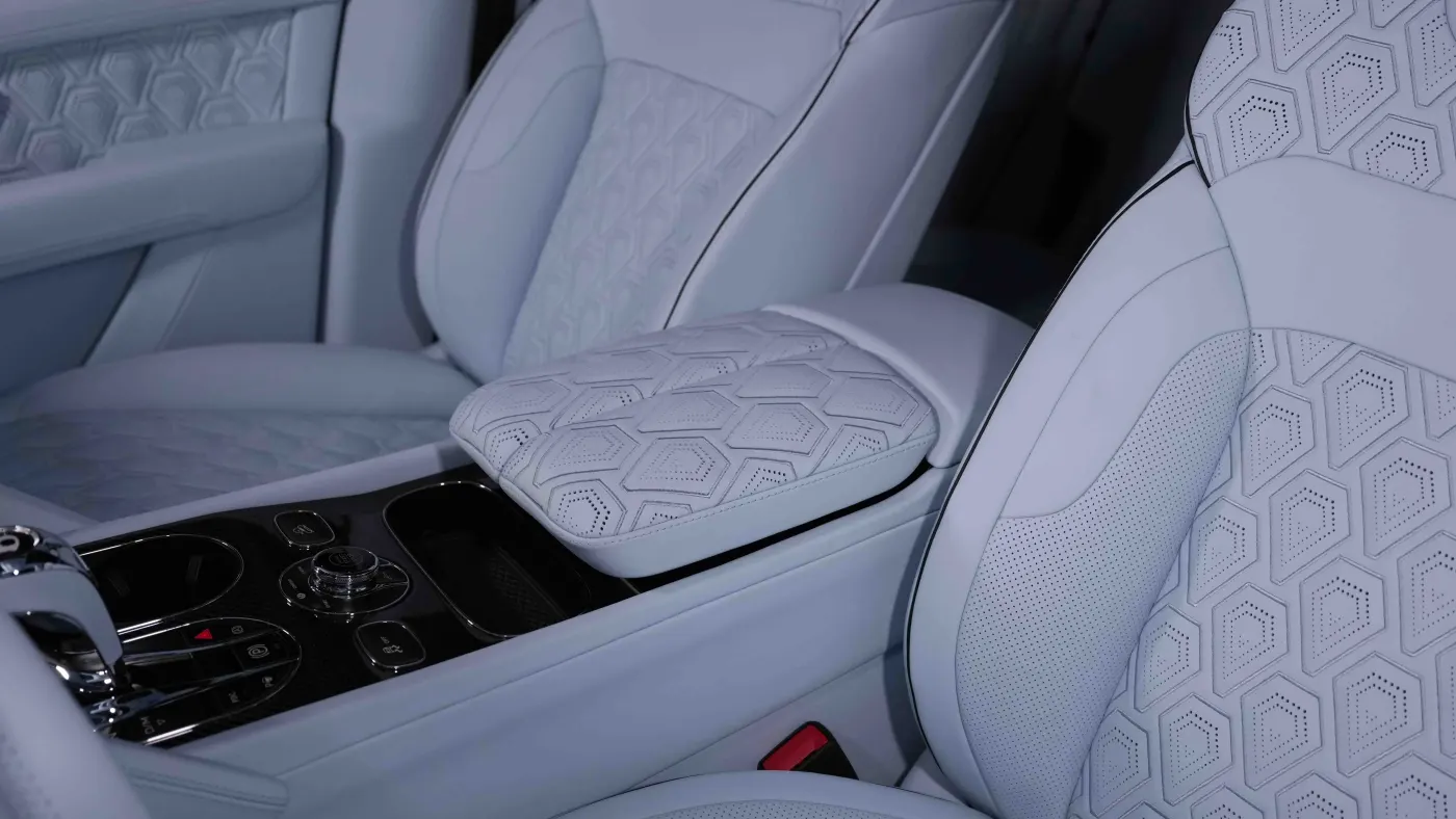 Bentley Bentayga S Onyx Concept photo 13