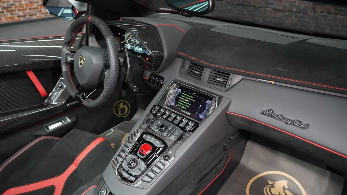 Lamborghini Aventador SVJ Roadster | 2021 | 1 of 800 photo 15