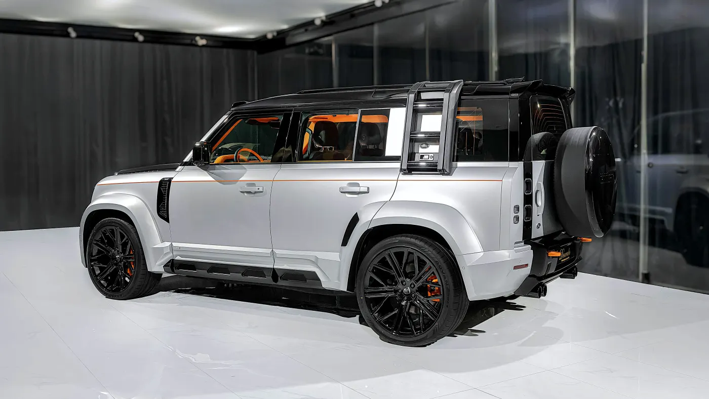 Land Rover Defender 110 P400 X Edition CLR LD by Lumma Design photo 5