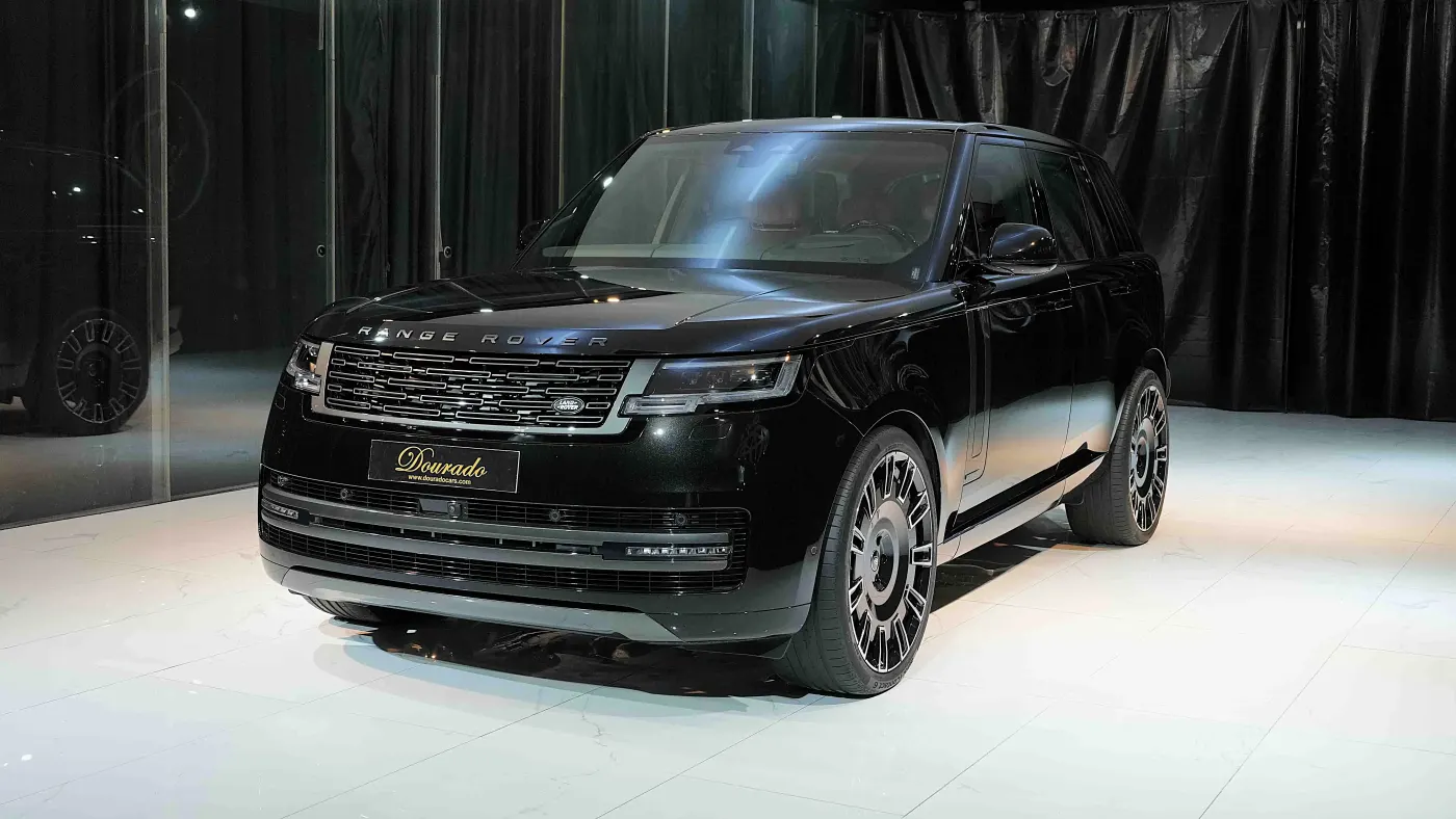 Land Rover Range Rover Autobiography P530 | Short Wheelbase photo 3