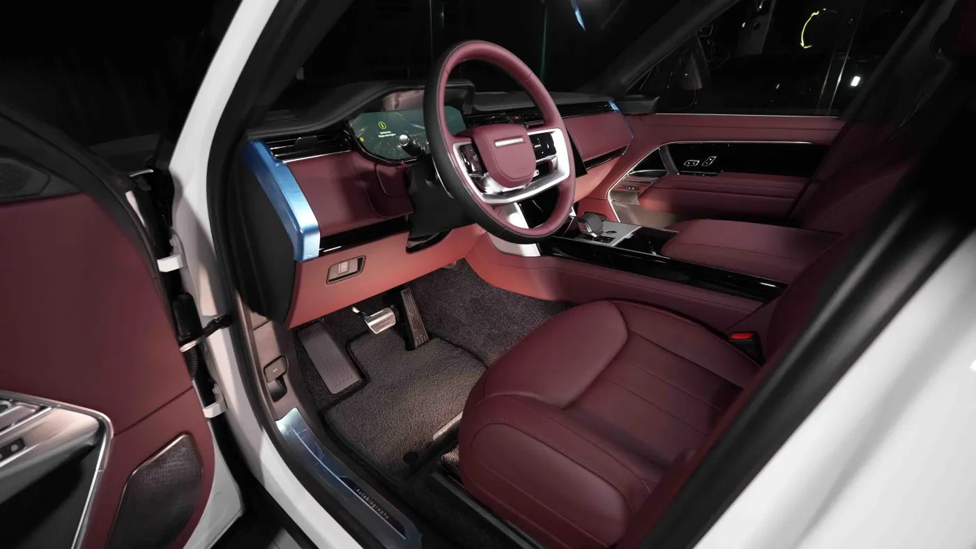 Land Rover Range Rover Autobiography P530 | LWB | 2024 photo 10