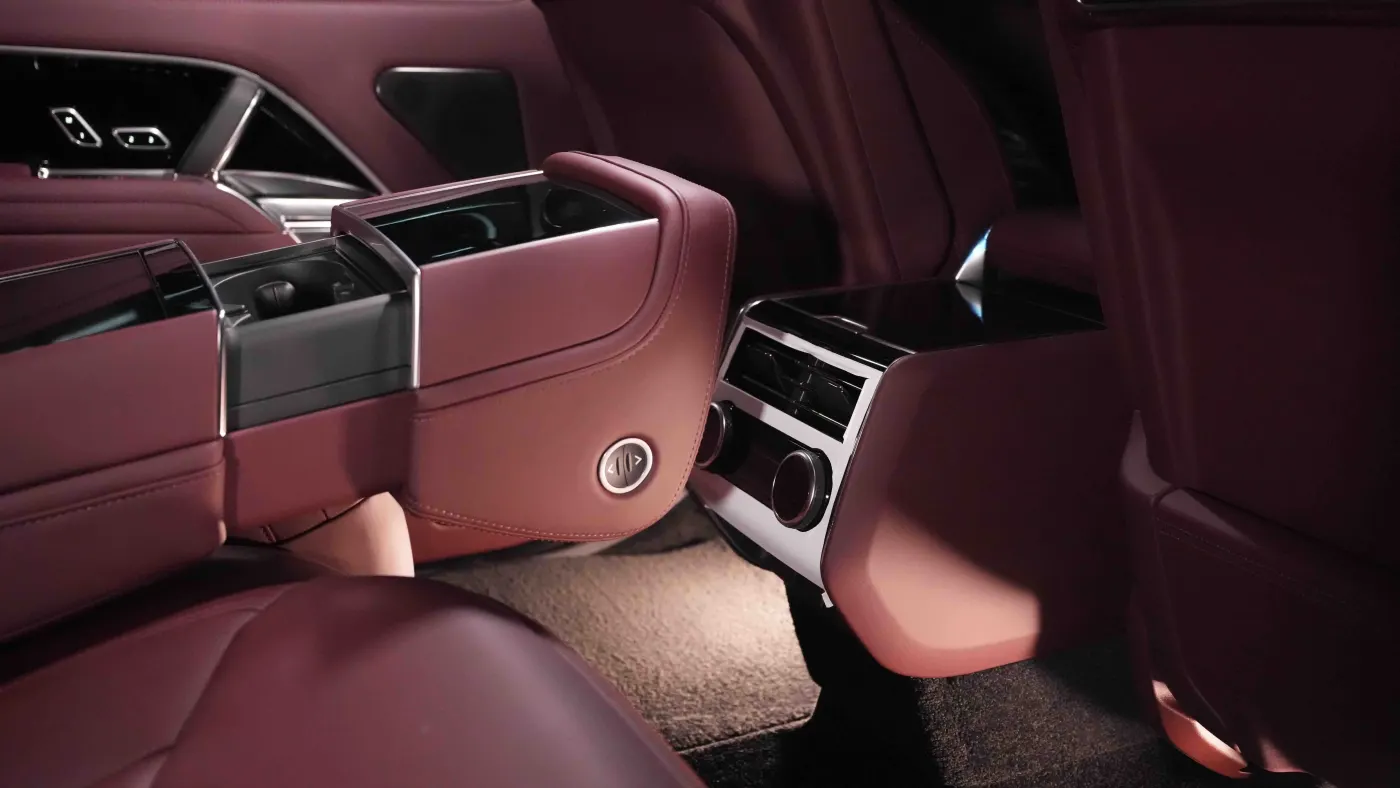 Land Rover Range Rover Autobiography P530 | LWB | 2024 photo 17