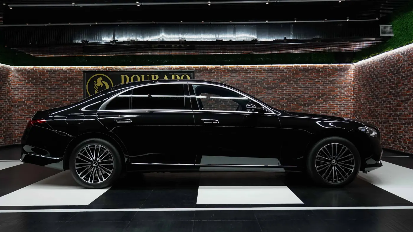 Purchase the Mercedes-Benz S 580 | Brand New | 4 Matic | Fully Loaded