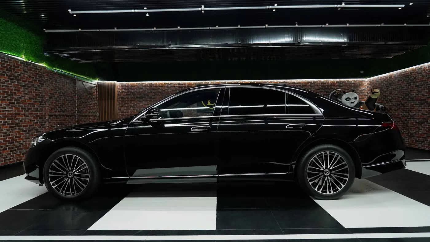 Buy the Mercedes-Benz S 580 | Brand New | 4 Matic | Fully Loaded