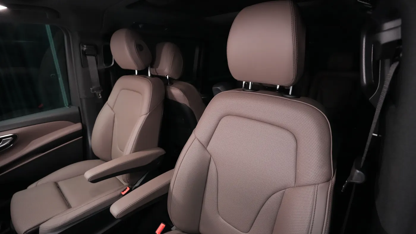 Buy the Mercedes-Benz | V250D LWB | Maybach Kit | New | 2023 | Black