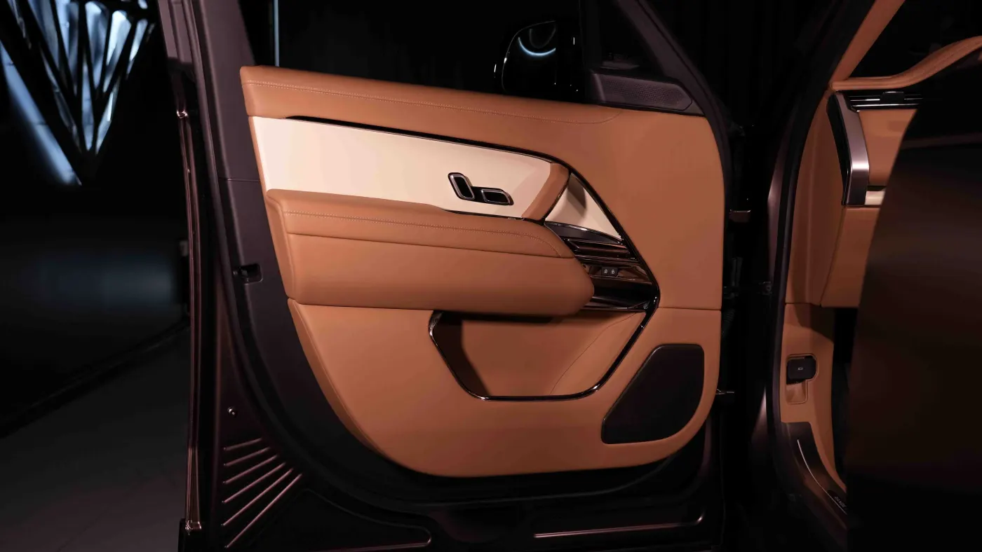 Range Rover Autobiography SV P530 | 2024 | Long Wheelbase photo 8