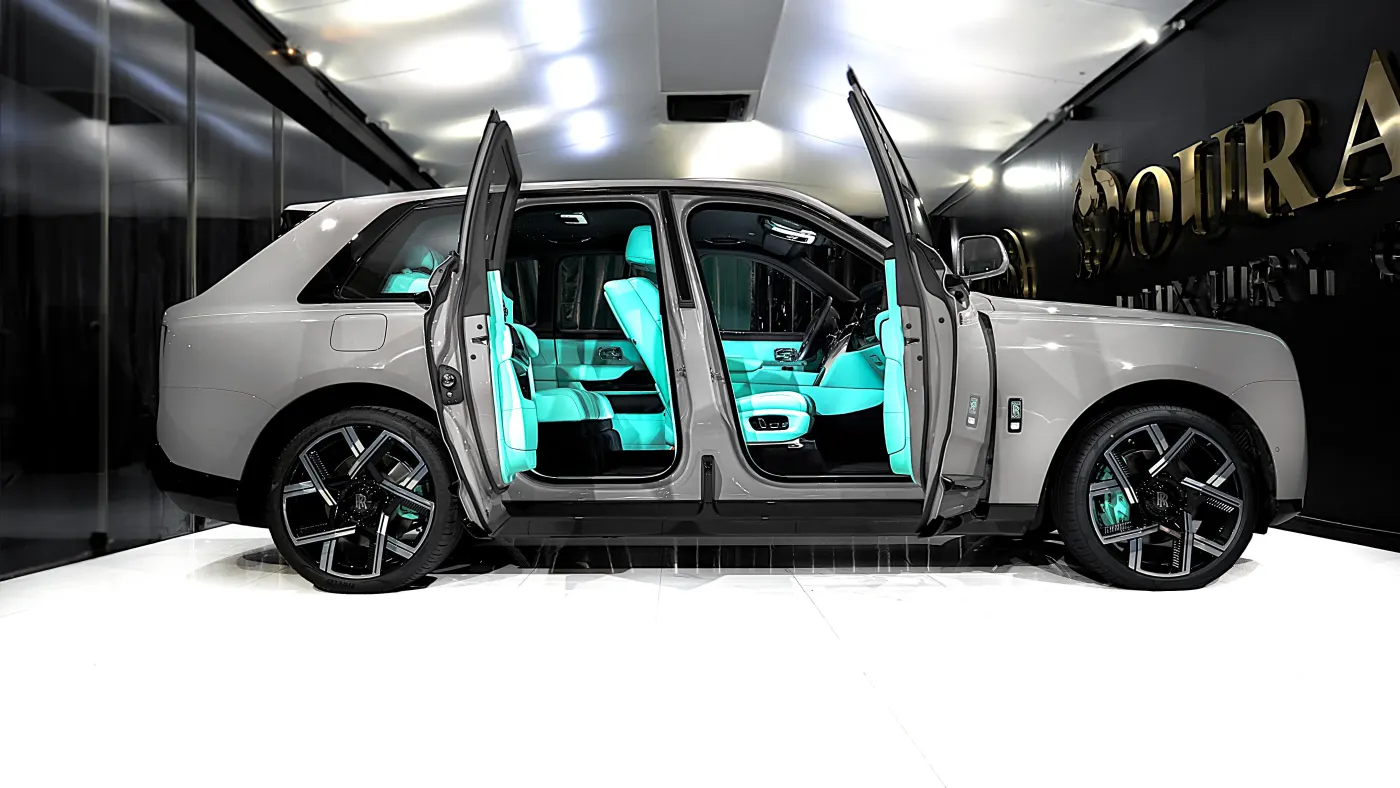 Rolls Royce Cullinan | Brand New | 2025 photo 12