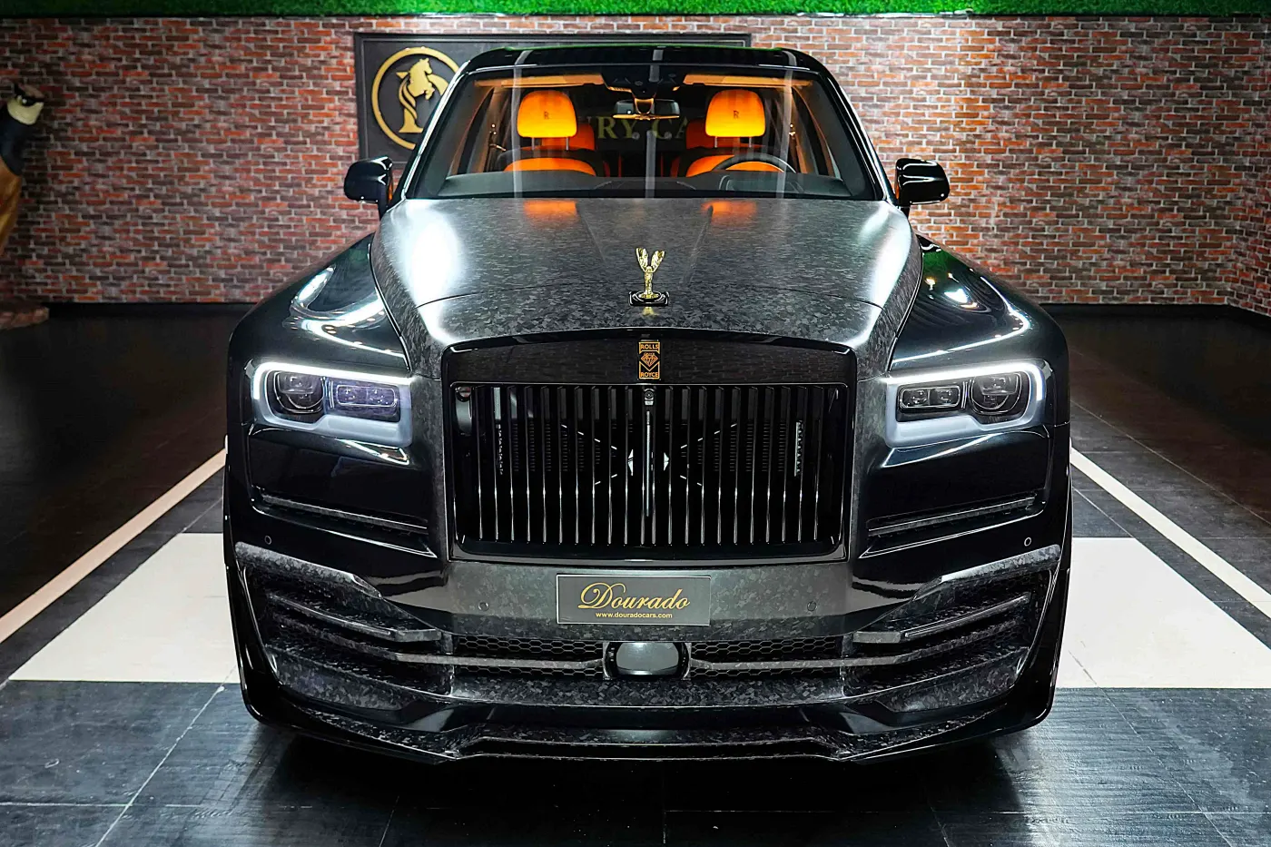Rolls Royce Cullinan by Onyx Concept | Gold Spirit of Ecstasy | 3-Year Warranty and Service photo 6