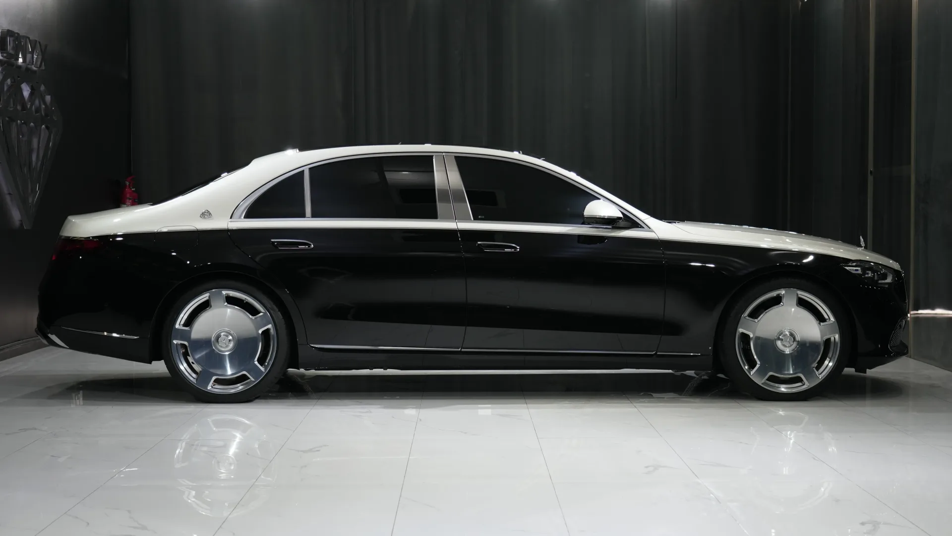 Buy the Purchase the Mercedes-Maybach S 580 4 Matic Long