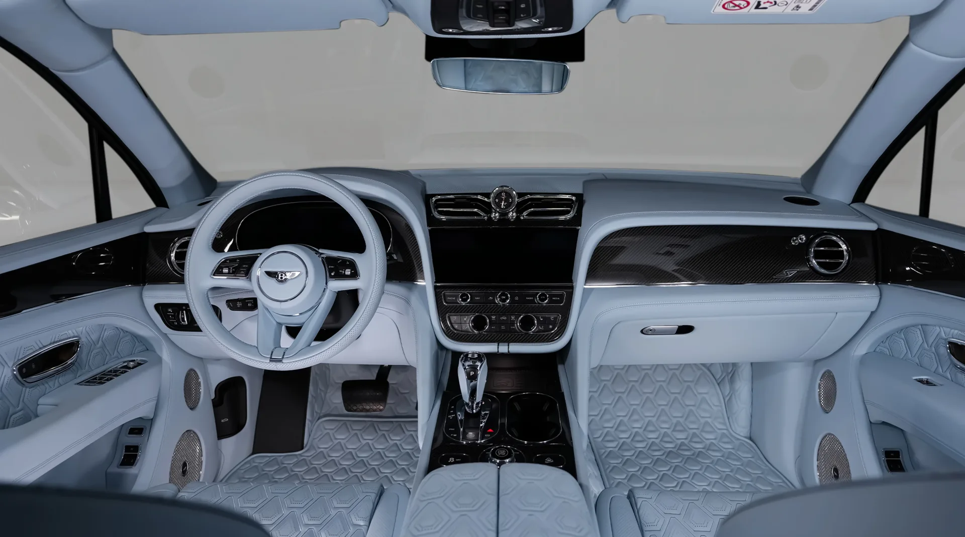Own Bentley Bentayga S by Onyx Concept with striking Onyx Concept modifications.