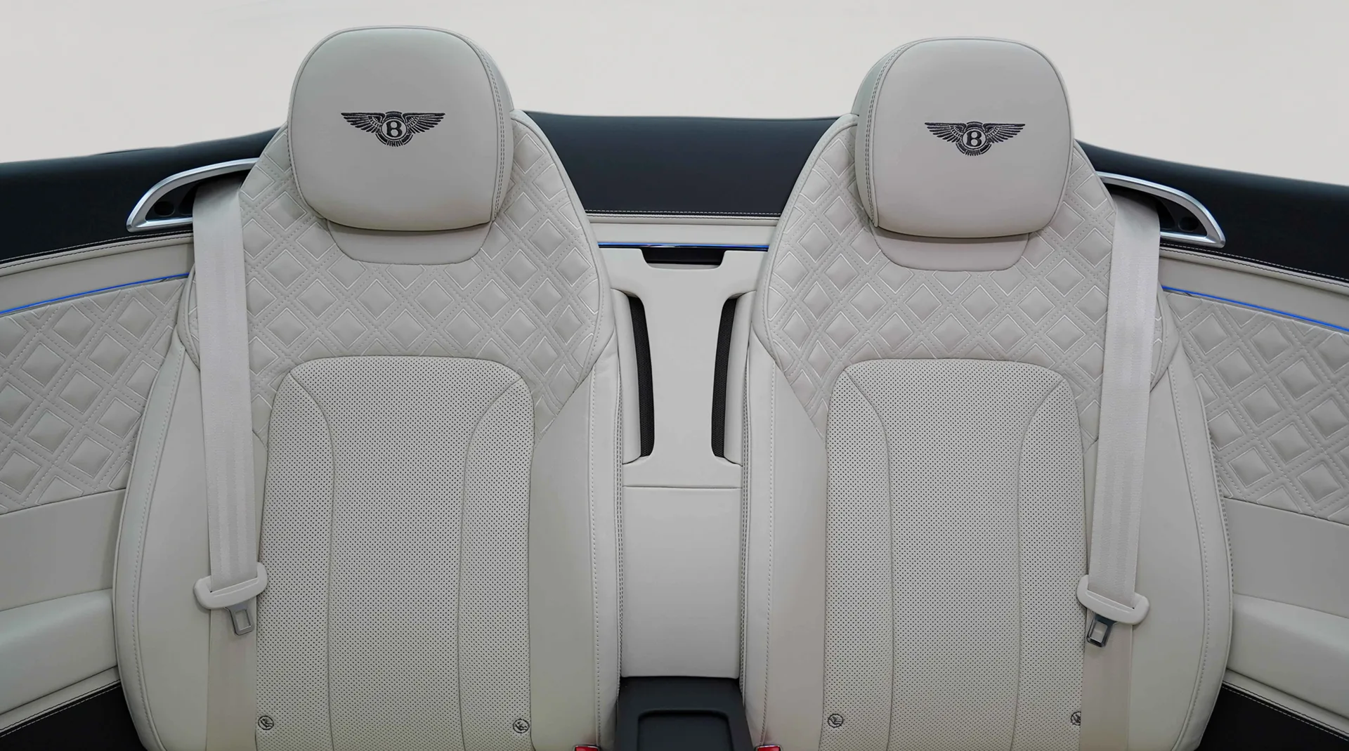 Buy Bentley Continental GTC by Onyx Concept with bold luxury modifications in Dubai.