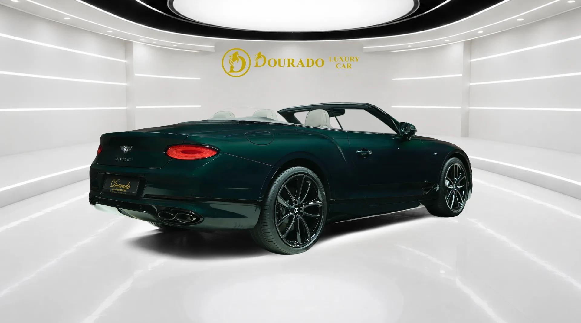 Get Bentley Continental GTC by Onyx Concept with a distinctive luxury body design in Dubai.