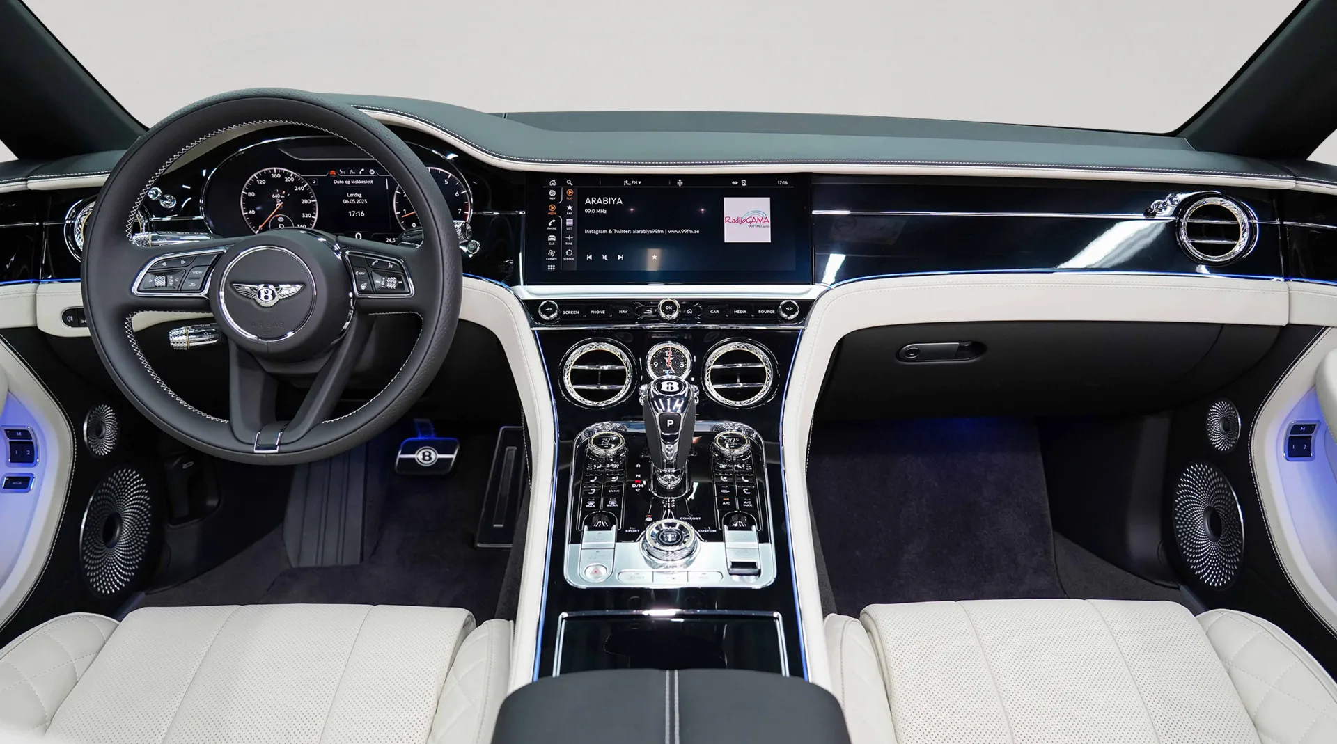 Own an exclusive Bentley Continental GTC by Onyx Concept featuring premium custom modifications.