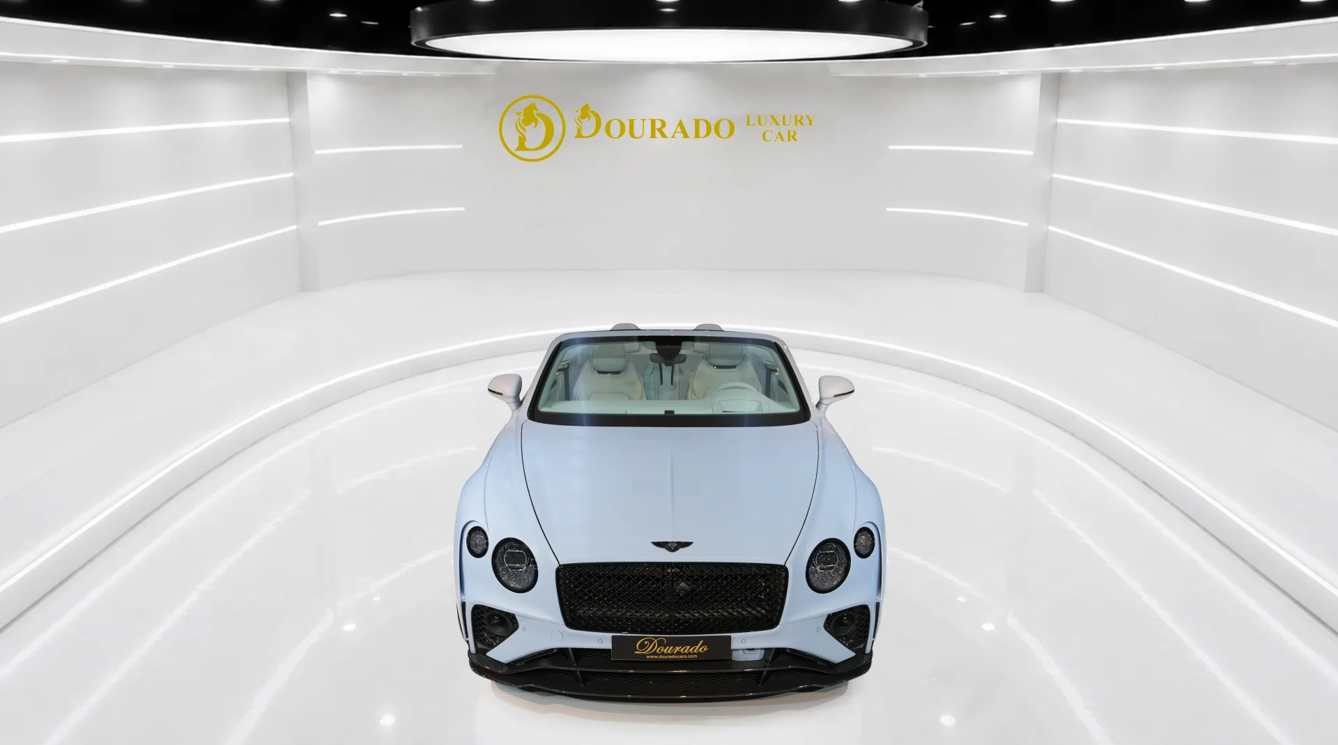 Get your Bentley Continental GTX II by Onyx Concept with an exclusive wide-body-inspired design in Dubai.