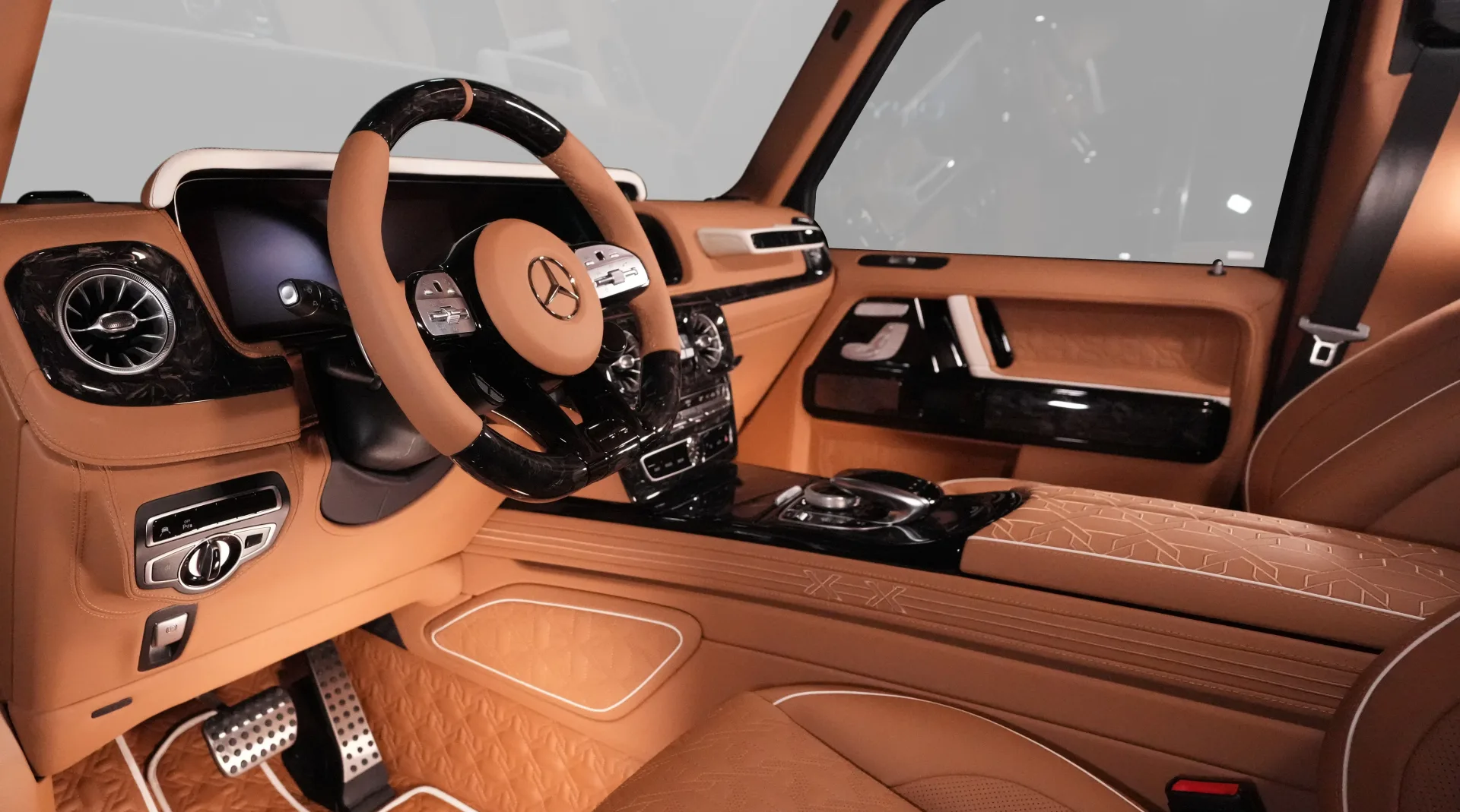 Buy the 2022 G7X Onyx Concept