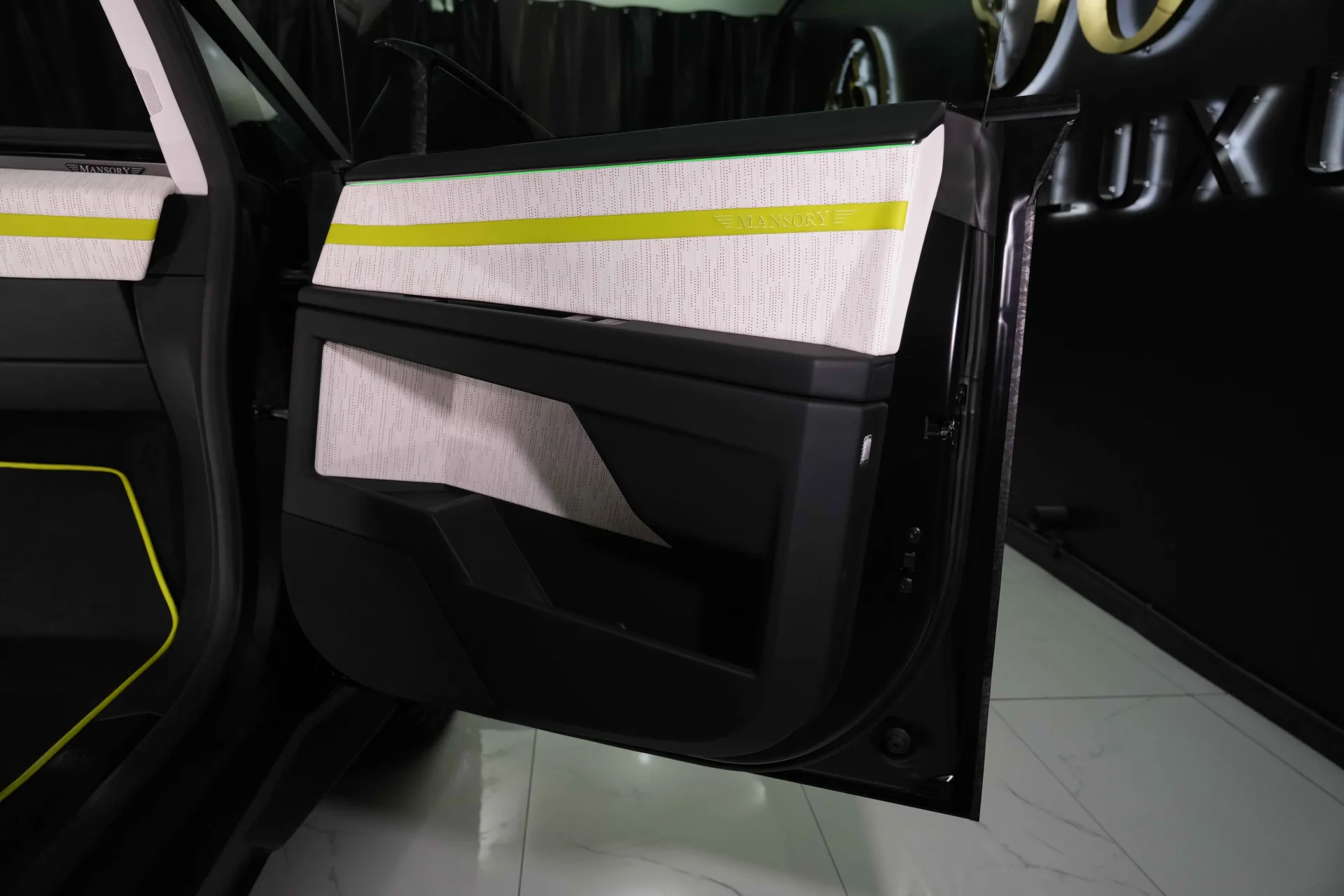 Bespoke Mansory Customization