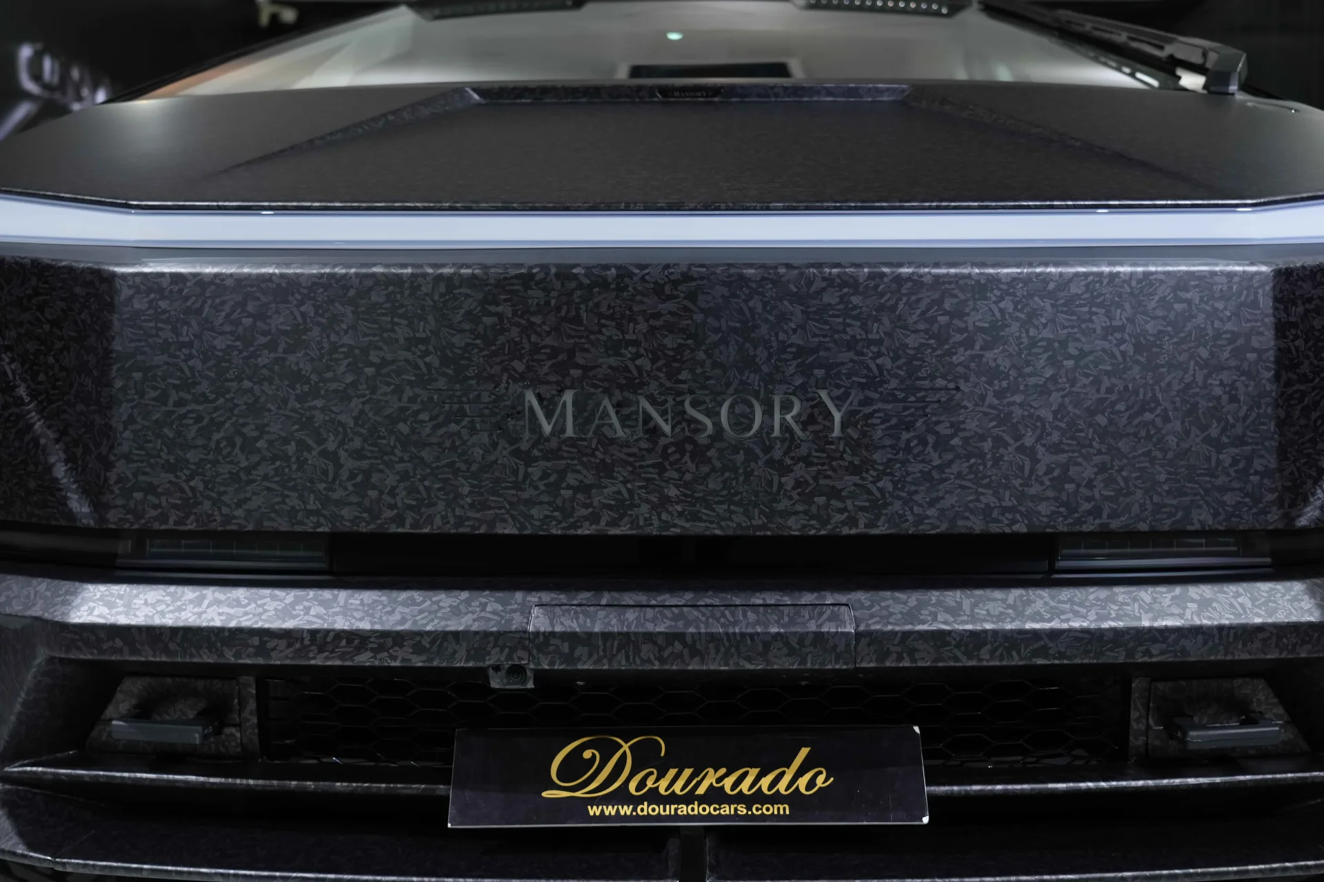 Mansory CYBERBEAST Elongation EVO
