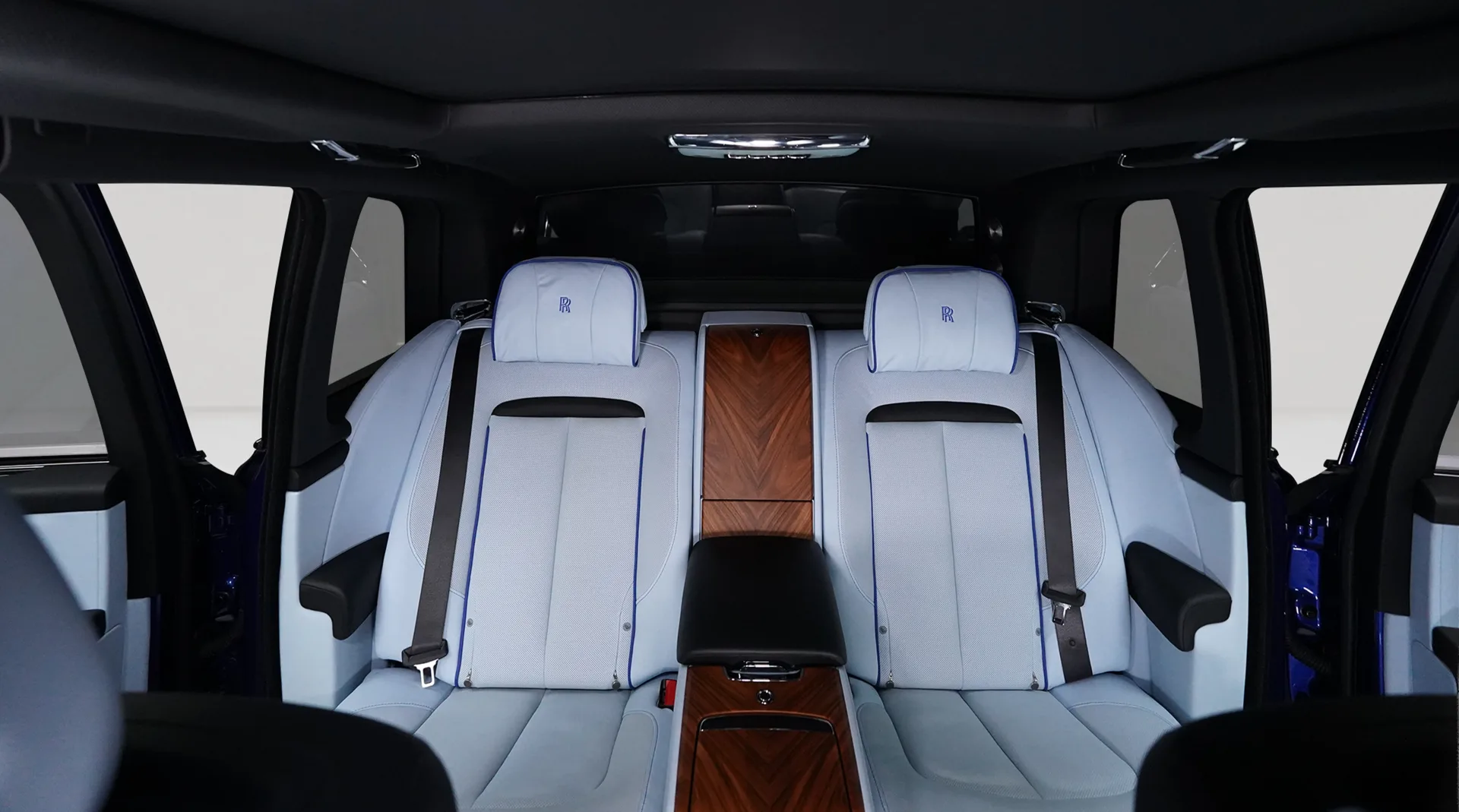 Rolls-Royce Cullinan by Onyx Concept | Deep Salamanca Blue photo 19