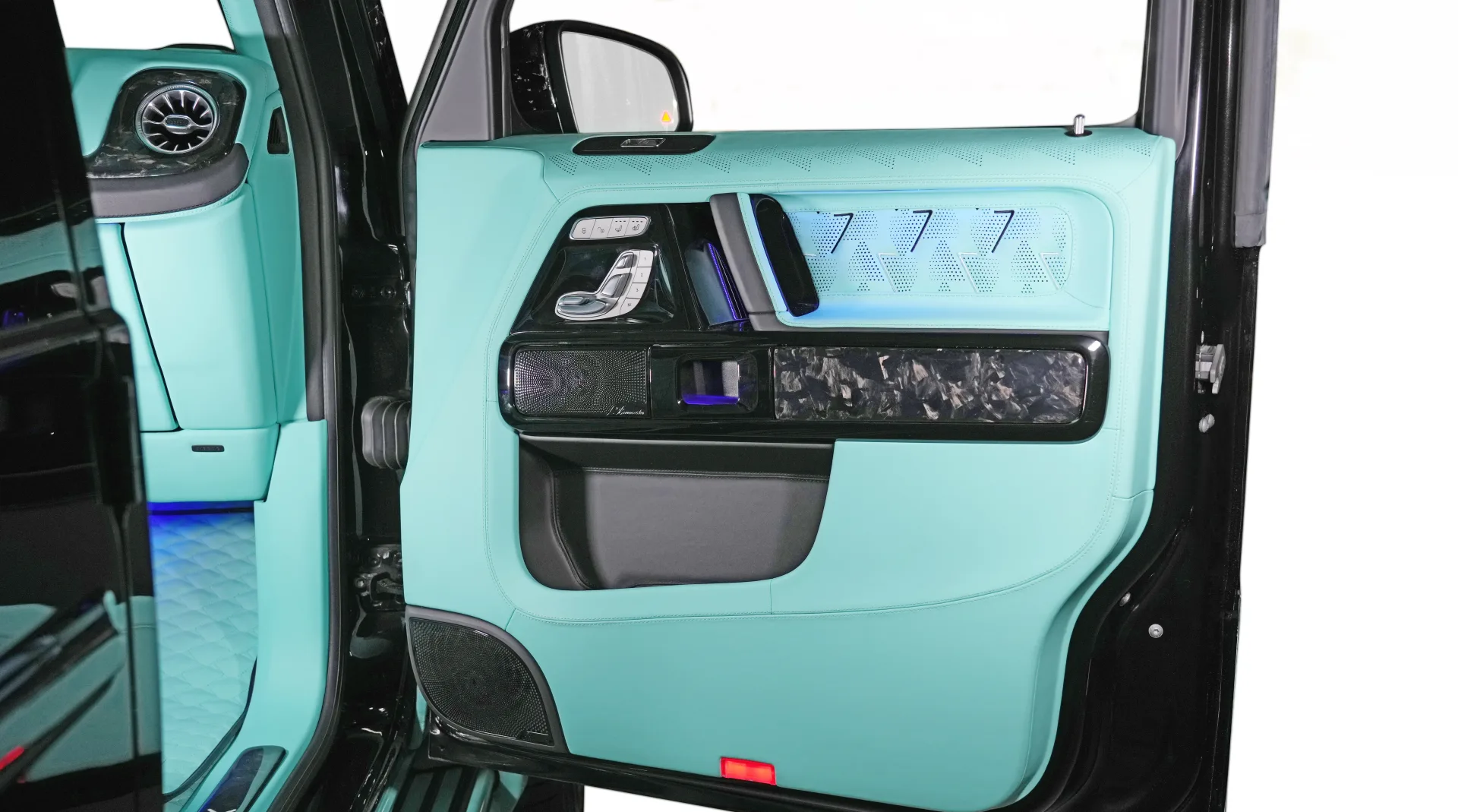 G8X Oscar by Onyx Concept for sale with 3-Year Warranty