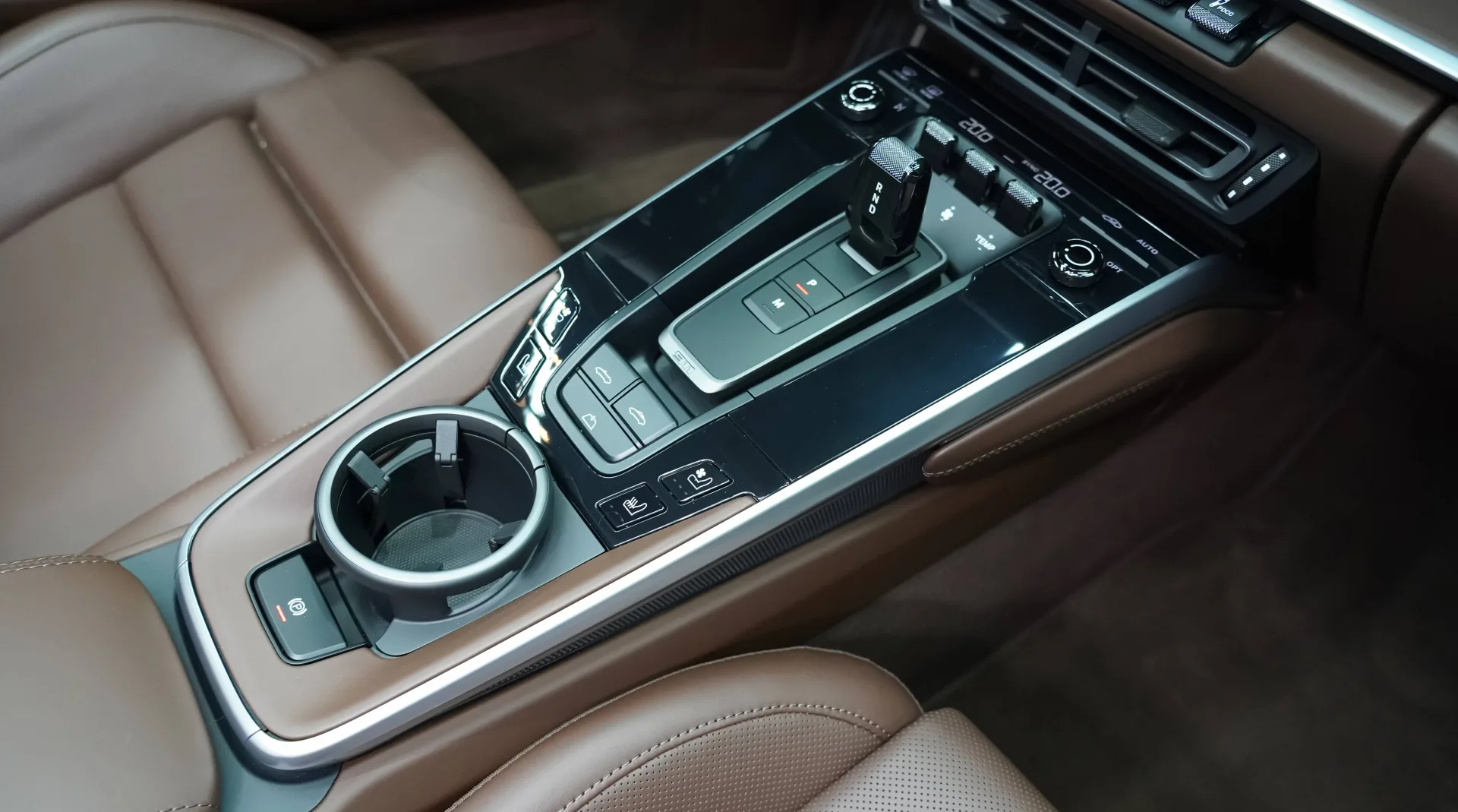 Buy a Porsche 911 Turbo S Cabriolet featuring an exclusive sporty design