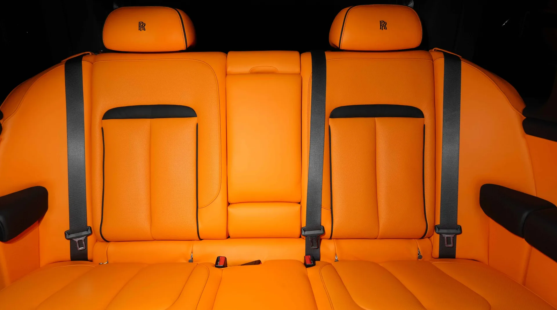 Purchase the exclusive Rolls-Royce Cullinan NEEV Limited Edition in UAE