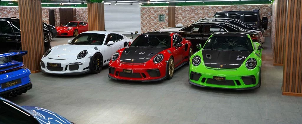 Top 10 Luxury Cars in Dubai : Beyond Ordinary, Beyond Luxury