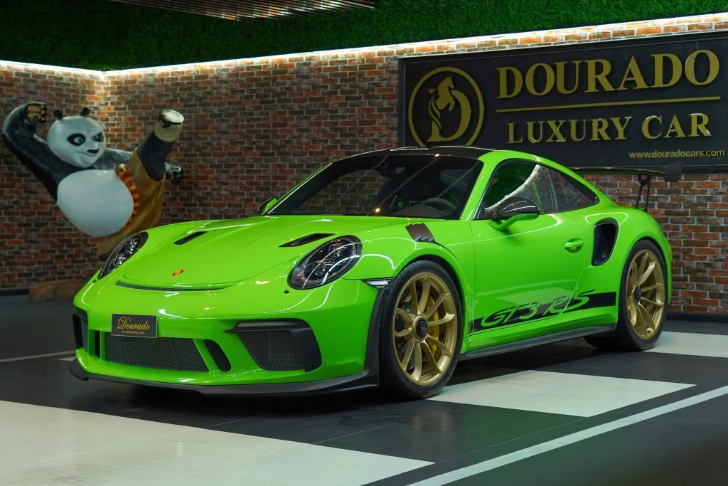 Porsche 911 GT3 Luxury Car : Racing Heritage, Road-Ready Performance