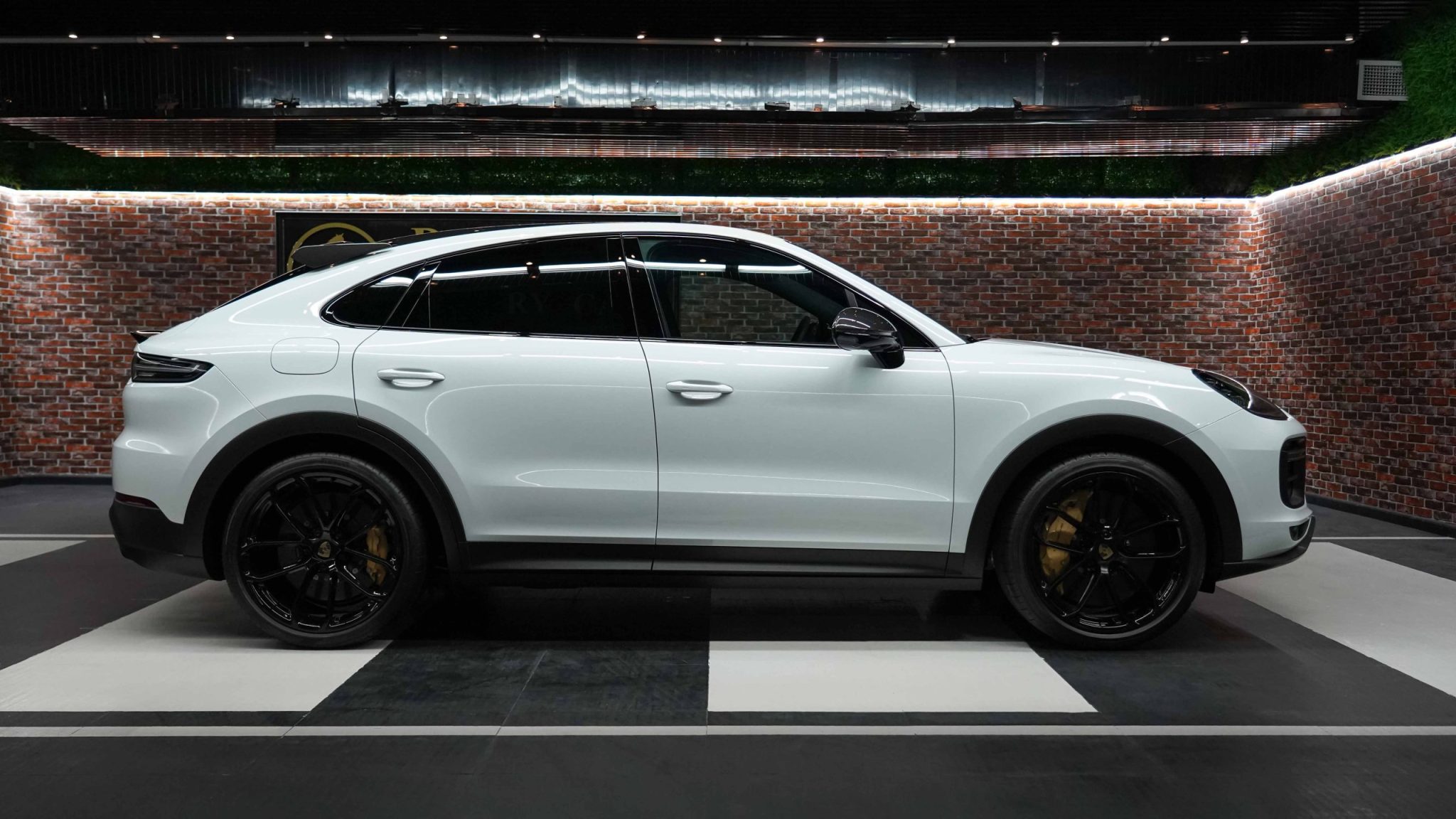 Porsche Cayenne Turbo GT in Chalk White- Dourado Luxury Cars