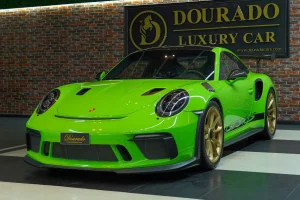 Porsche 911 GT3 RS in Green for Sale in UAE