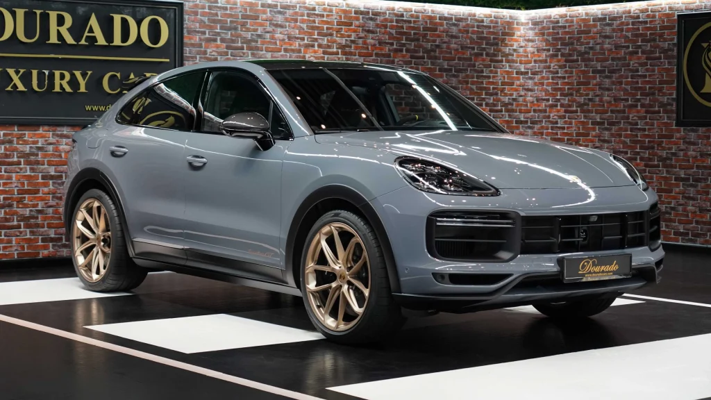 Porsche Cayenne Coupe Arctic Grey : Innovation at Its Best