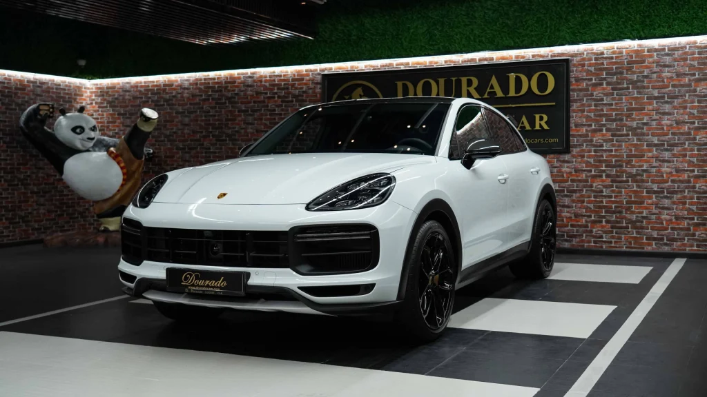 Macan Dubai : Embarking on Epic Drives Across Dubai’s Majesty