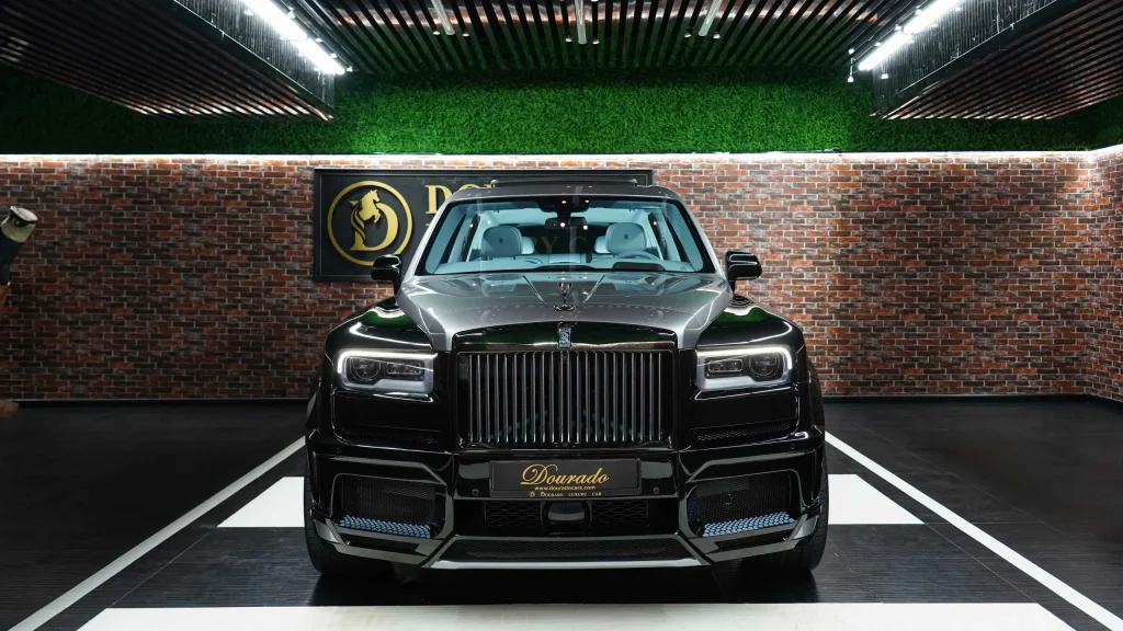 Rolls Royce Spectre : Majestic Whisper