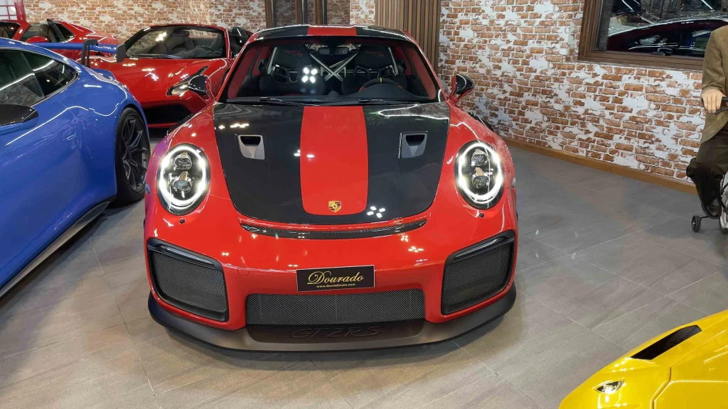 Porsche GT2 RS : Crafting the Future of Supercars