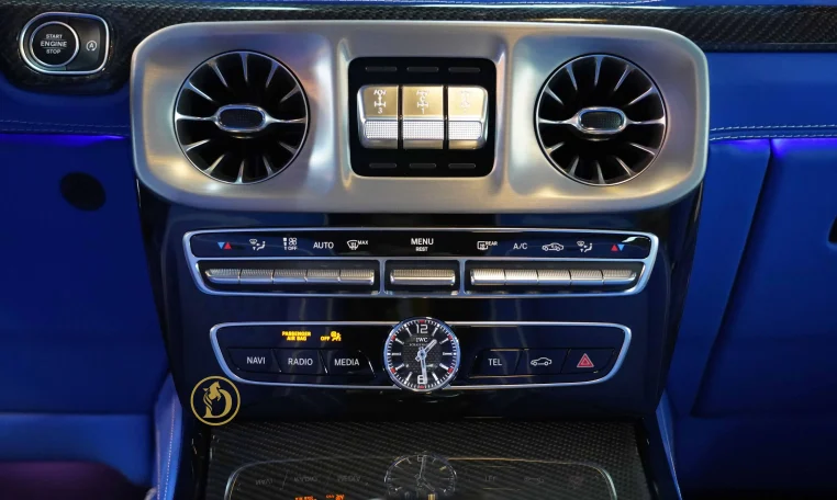 Brabus 700 Blue