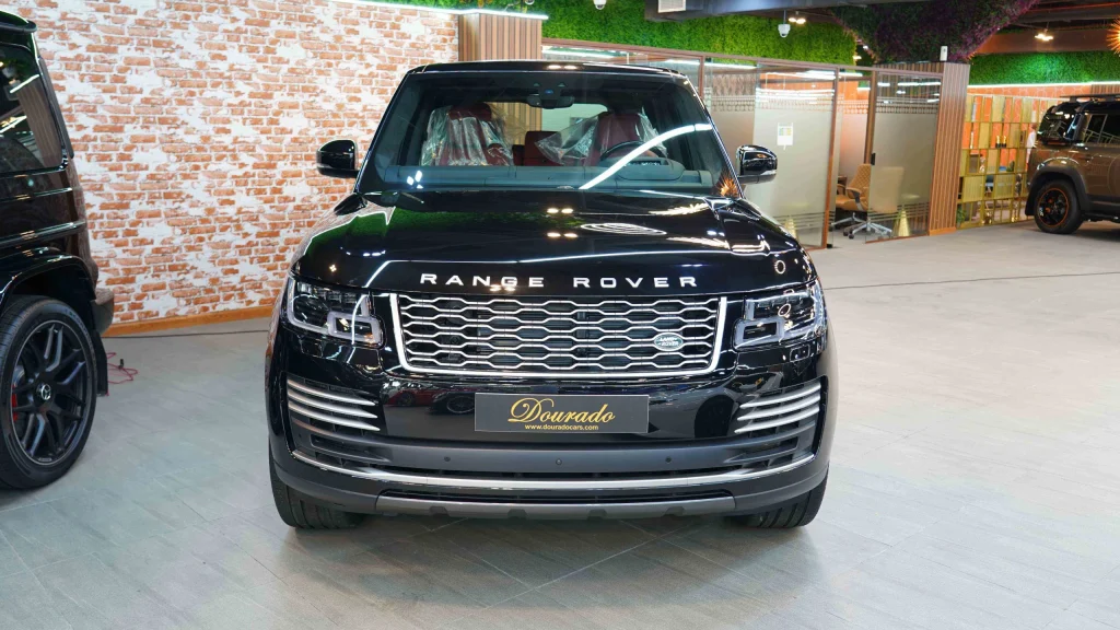 Range Rover Dubai : Where Luxury Knows No Limits
