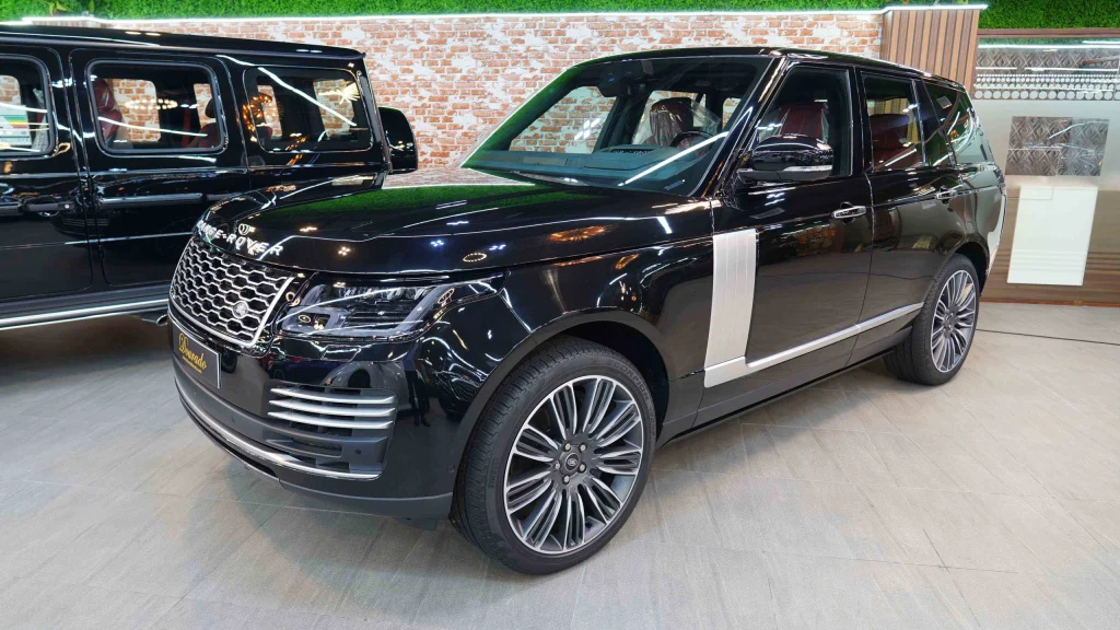 Range Rover Velar Price in UAE: Setting the Standard for Luxury SUV Pricing