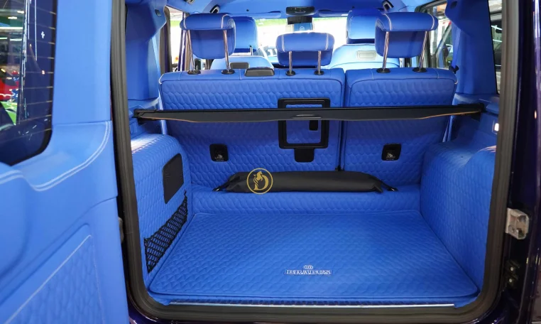 Brabus 700 Blue