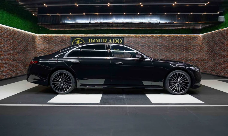 Mercedes S 580 4MATIC Car for Sale in Dubai