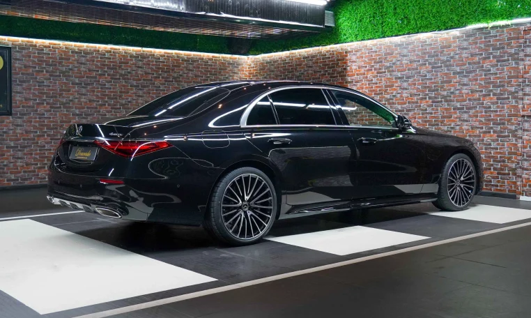 Mercedes S 580 4MATIC Car for Sale in Dubai