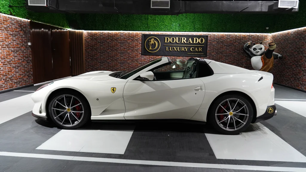 FERRARI 812 GTS: Unleash Your Driving Passion