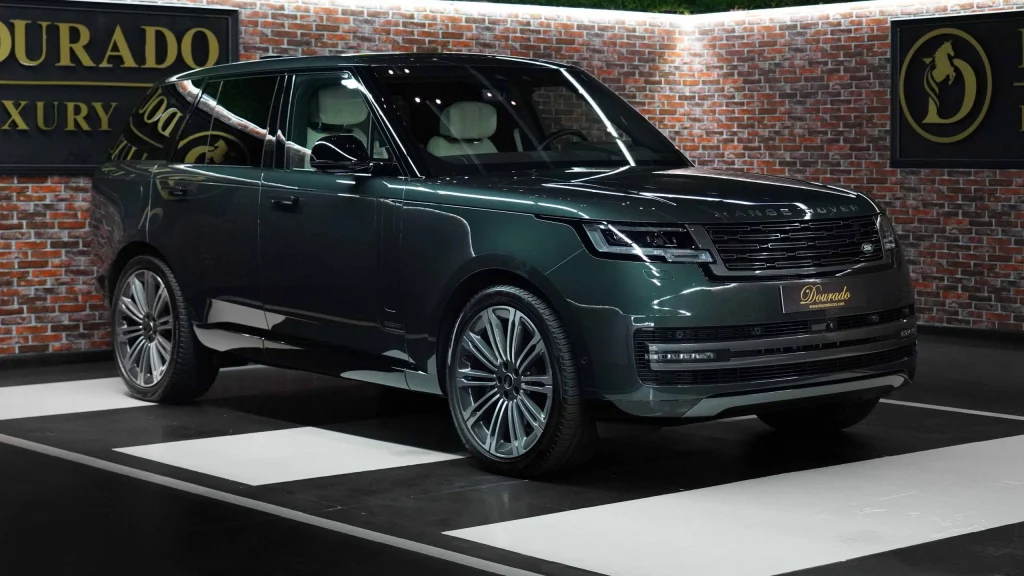 Range Rover Showroom Dubai : Precision in Every Drive
