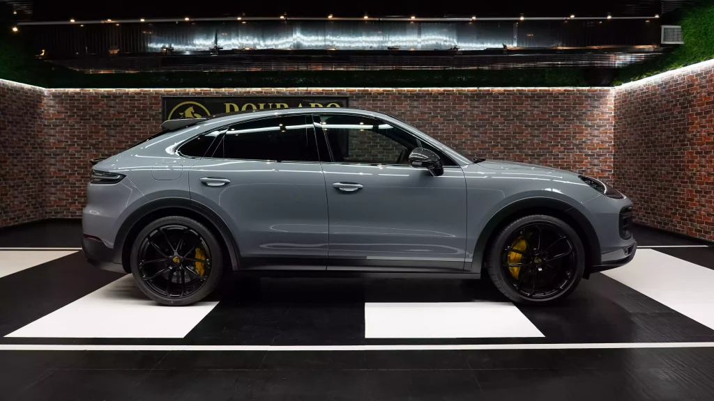 Macan Dubai : Luxury Travel Redefined in the Jewel of the Gulf