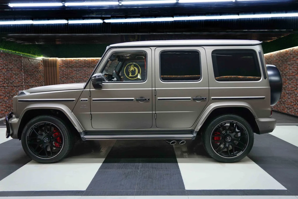 Mercedes Benz G63 AMG Super car : The Ultimate Luxury SUV