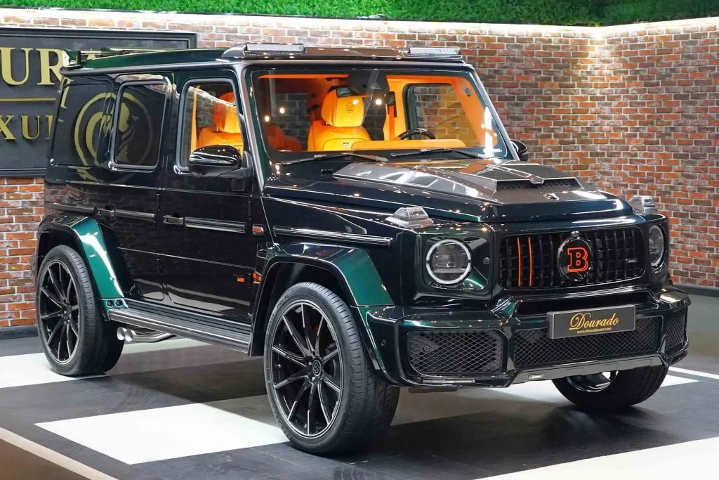 Luxury Car in Dubai : The Perfect Blend of Power and Grace