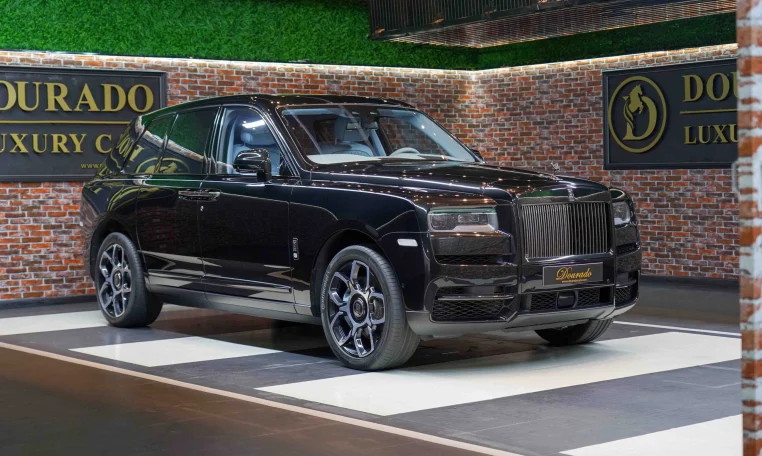 Rolls Royce Cullinan in Black Car for Sale in Dubai