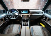 Dourado Luxury Car