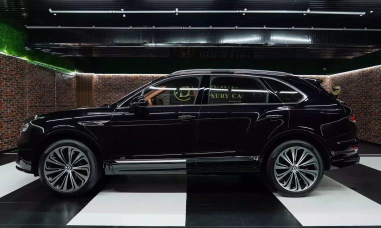Bentley Bentayga 2023 Onyx Black